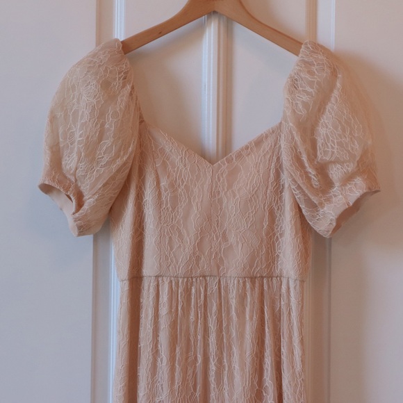 ALICE + OLIVIA Remona Sweetheart Lace Maxi Dress - Picture 10 of 14